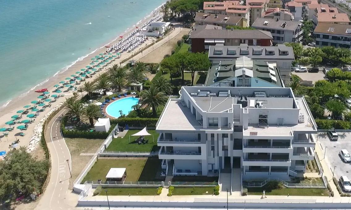 Hotel Ambasciatori 피네토 외부 사진